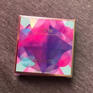 Tarts Rainbow Highlighter- Spellbound Glow